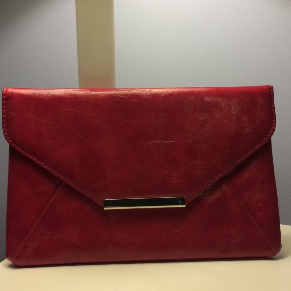 Style and Co Raspberry Clutch